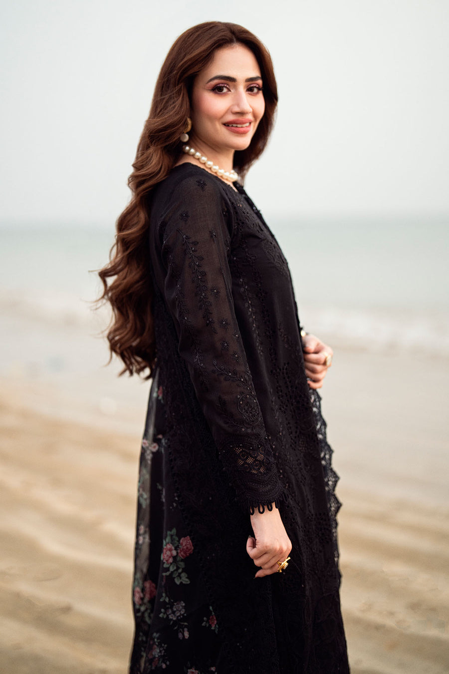 Nureh Black Khuwab Luxury Swiss Lawn NE-151