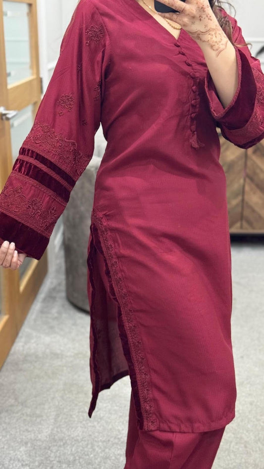 SADABAHAR Gulnaz Suit