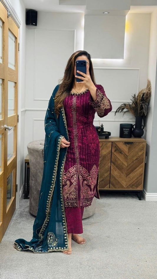Maria B Luxe