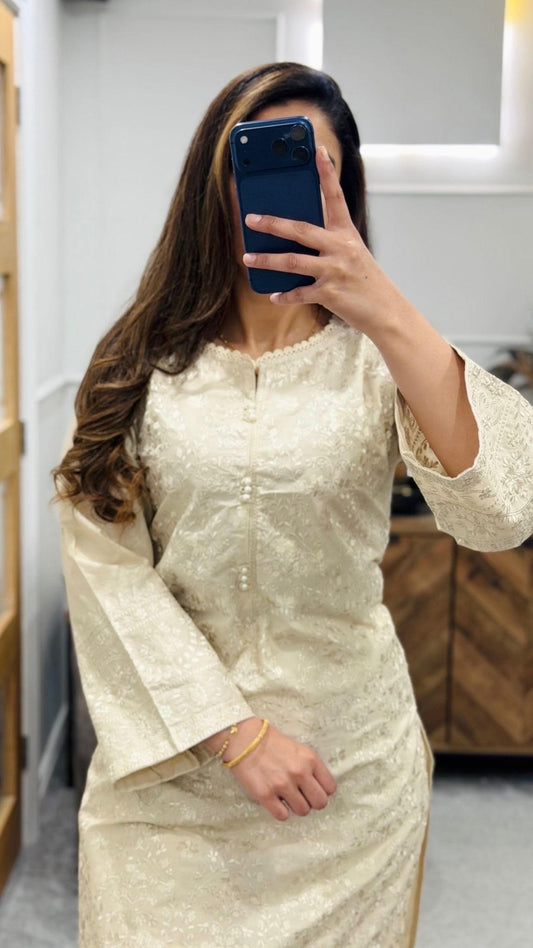 Casual Lite - Blush Ivory