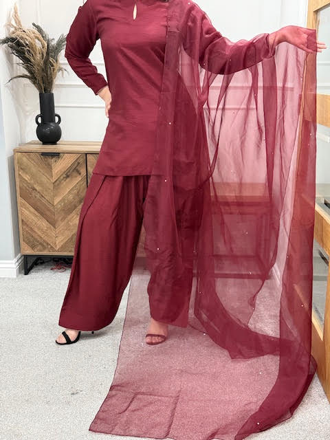 Umna Farshi Salwar 3Pc Suit