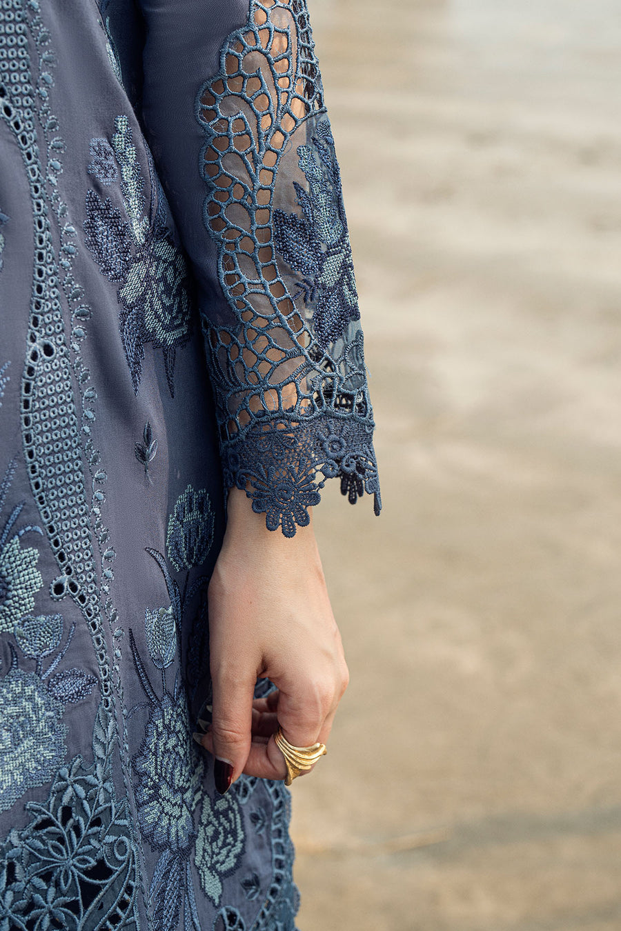 Nureh Blue Khuwab Luxury Swiss Lawn NE-146
