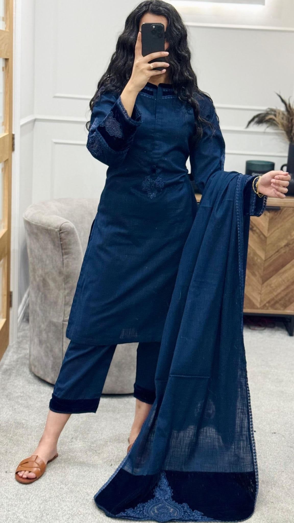 SADABAHAR Imperial Suit