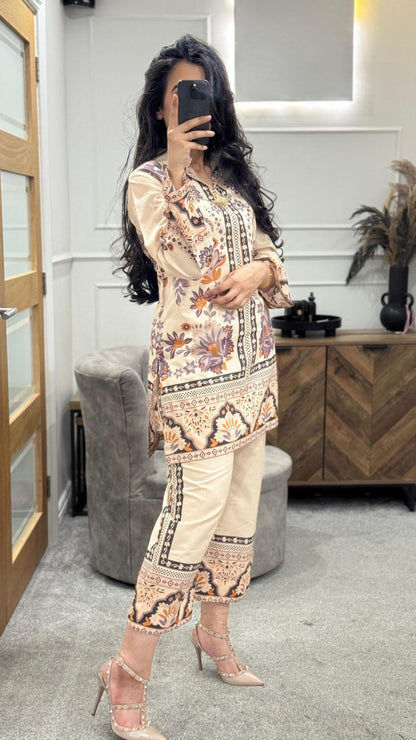 Ariya Printed 2 Piece