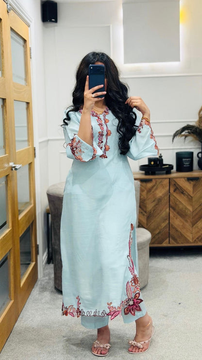Frost Kaftan
