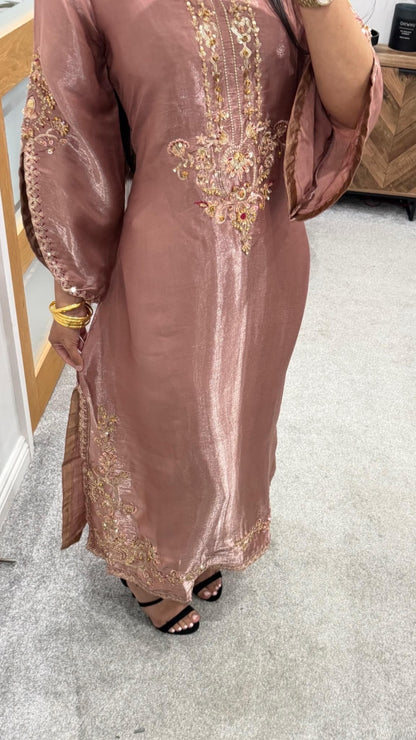 Gulzaar Kaftan