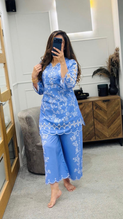 Loraine