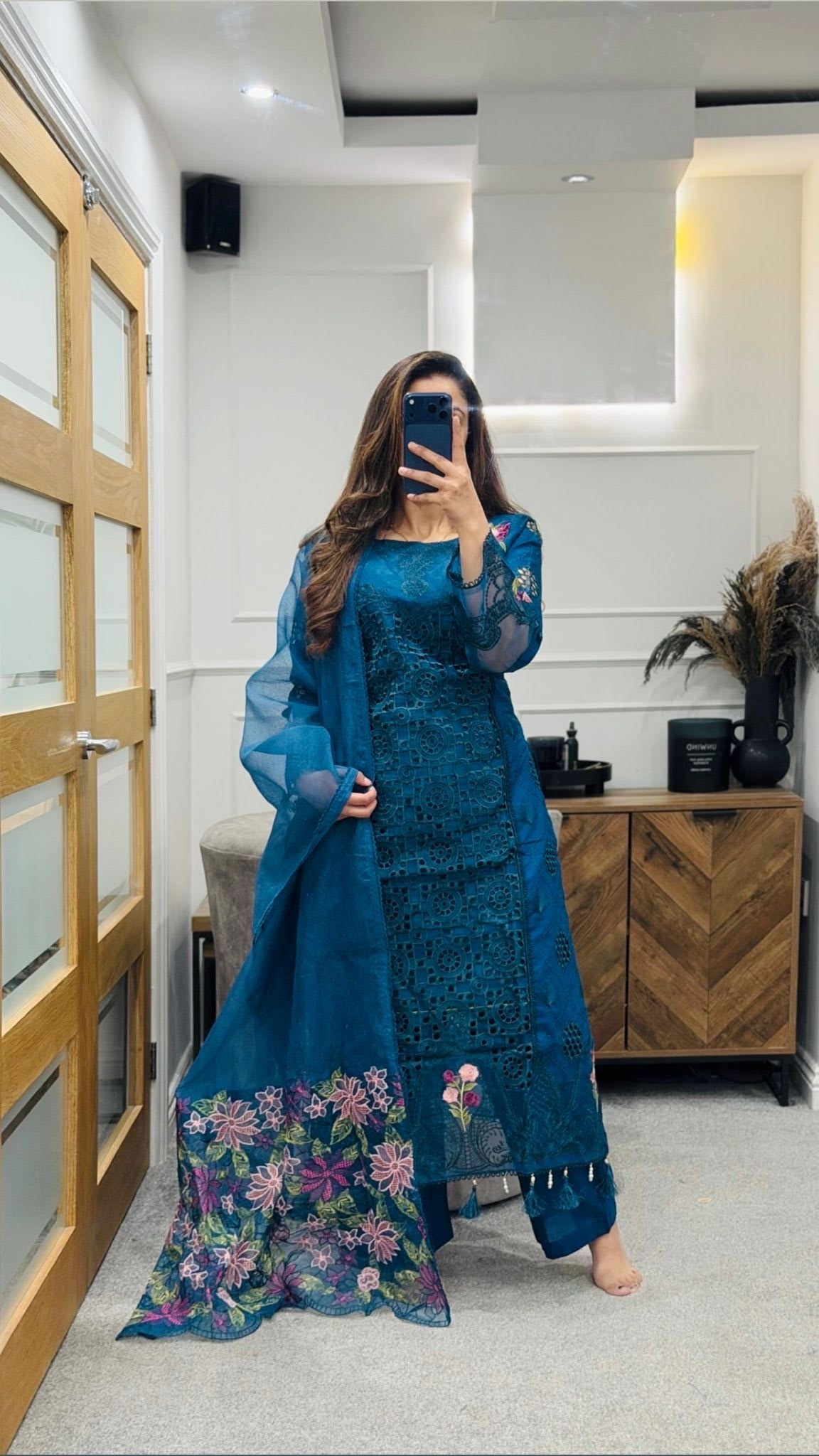 Elara