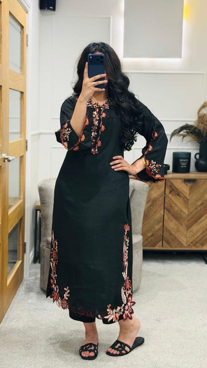Onyx Kaftan