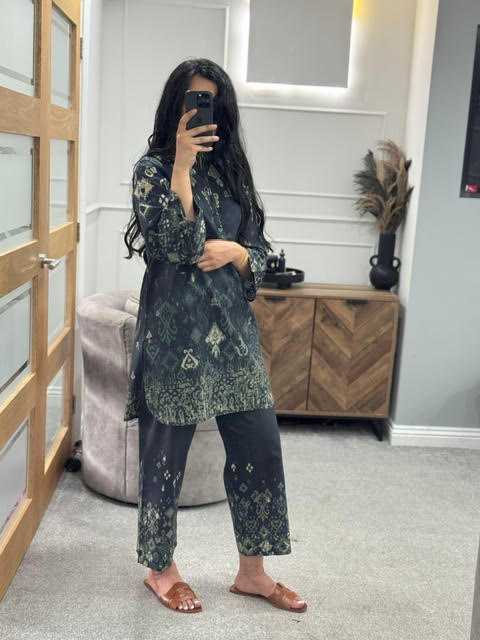 Sahar Ikat Noir Co Ord Set
