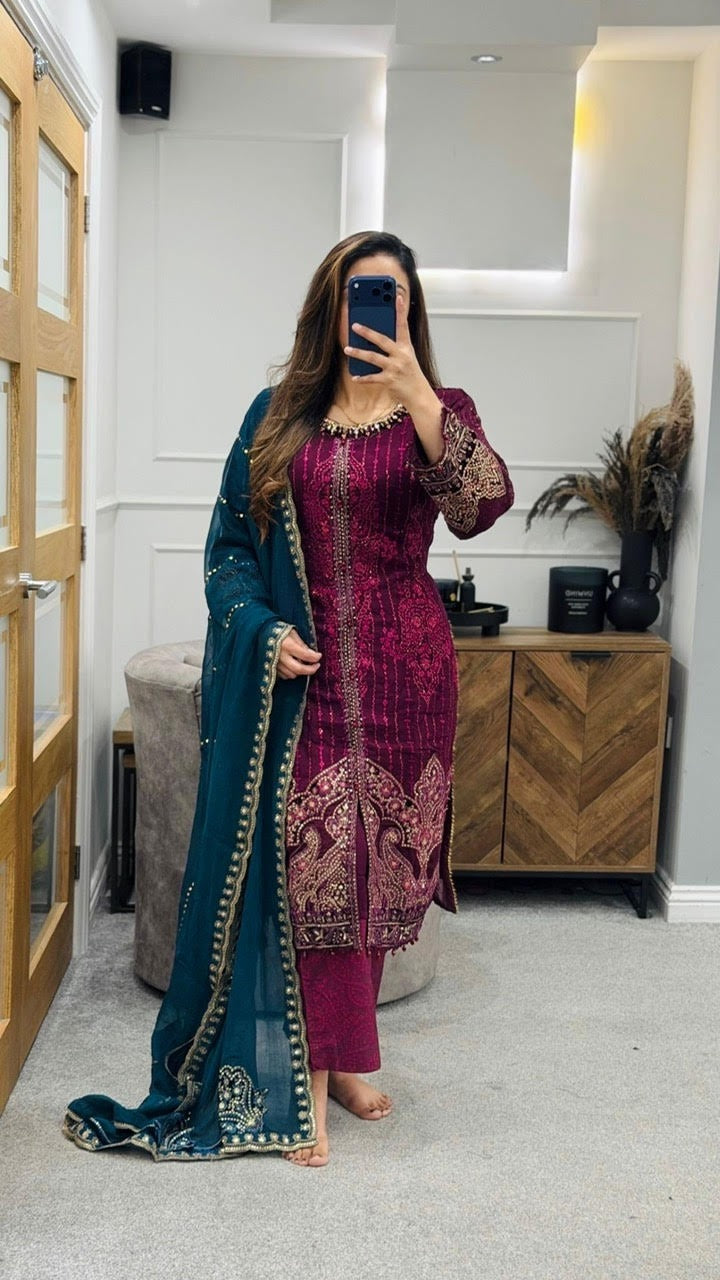 Maria B Luxe