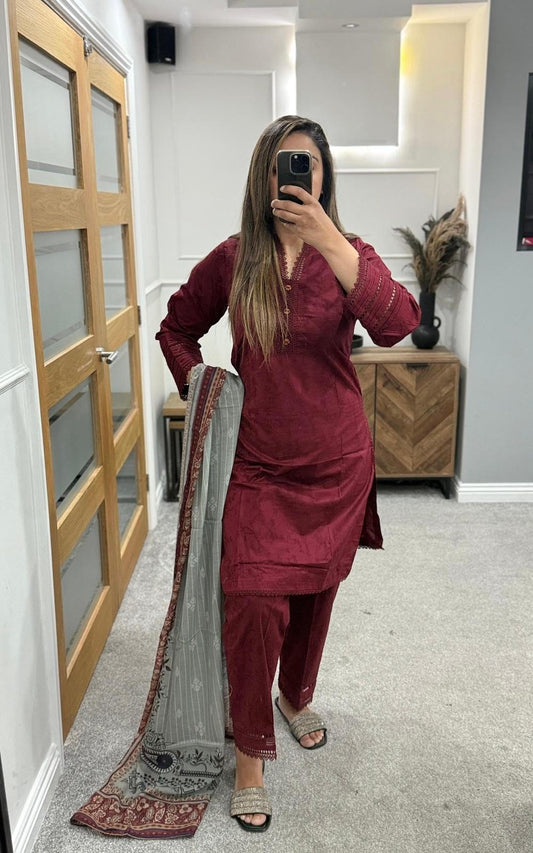 Maroon 3pc Tawakkal Suit